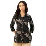 Classic collared cotton shirt with 3/4 sleeve for a timeless casual look